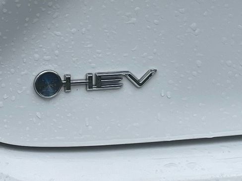 Used 2025 Toyota Camry LE image 16