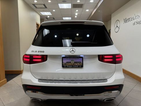 Certified 2026 Mercedes-Benz GLB 250 image 4