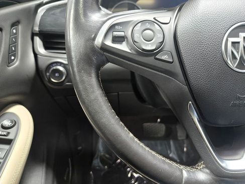 Used 2017 Buick Envision Premium image 15