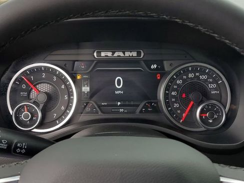 New 2026 RAM 1500 Laramie AWD/4WD image 30