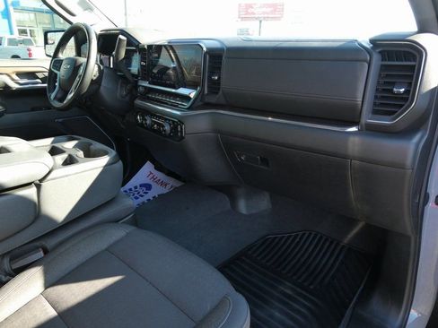 Certified 2024 Chevrolet Silverado 1500 LT image 15