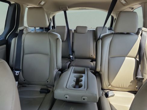 Used 2019 Honda Odyssey EX-L image 11