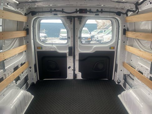 Used 2024 Ford Transit 250 T-250 130 Low Rf 9070 GVWR RW w/ Exterior Upgrade Package image 8
