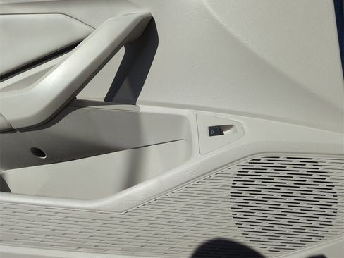 Used 2020 Volkswagen Jetta SEL image 30