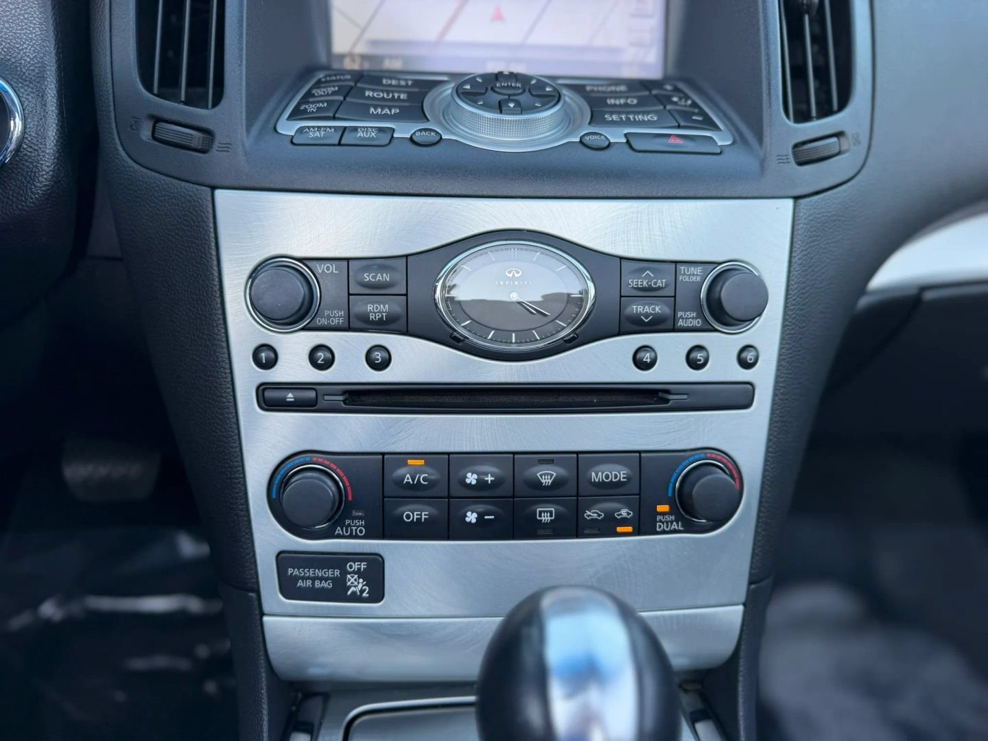 Used 2012 INFINITI G37 Convertible w/ Premium Pkg RWD image 23