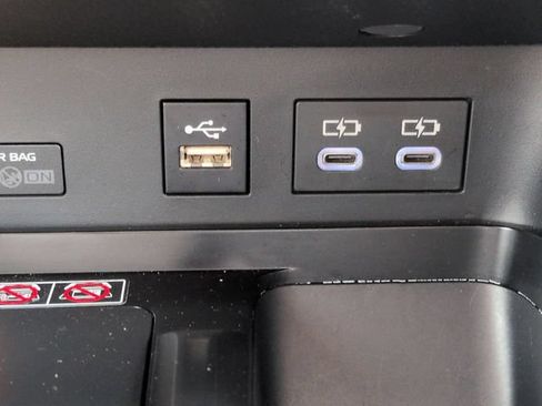 Certified 2025 Toyota Camry SE FWD image 20
