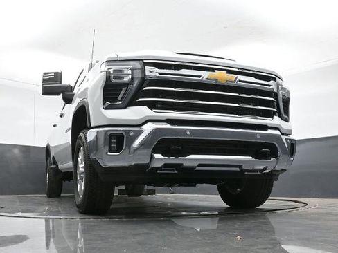 New 2026 Chevrolet Silverado 2500 LTZ w/ LTZ Plus Package image 16