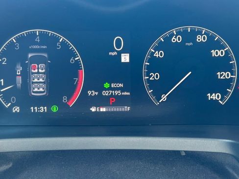 Used 2024 Honda Pilot Touring image 38
