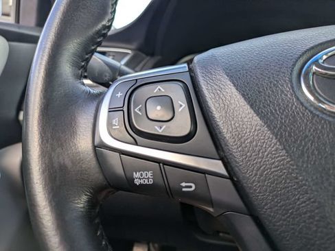 Used 2016 Toyota Camry SE FWD image 24
