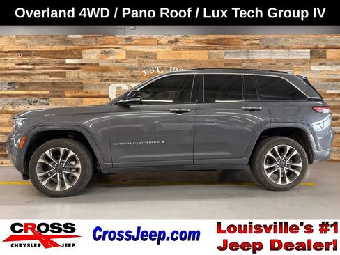 Used 2022 Jeep Grand Cherokee Overland w/ Luxury Tech Group IV AWD/4WD image 1