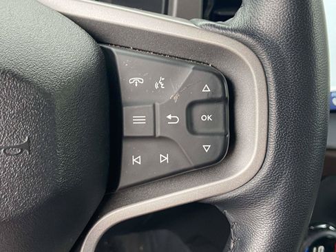Used 2023 Ford Bronco Outer Banks AWD/4WD image 18