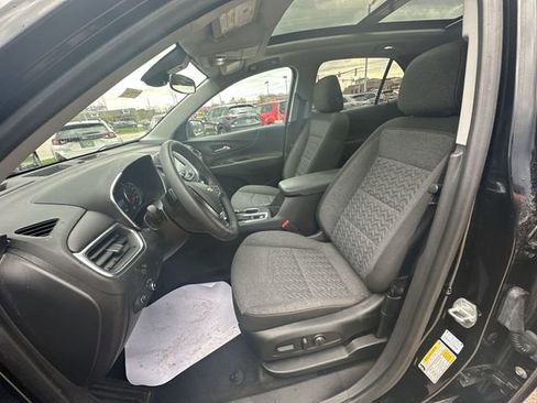 Used 2023 Chevrolet Equinox LT image 21