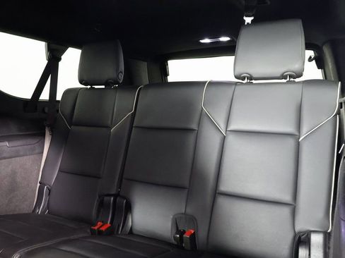 Used 2023 Cadillac Escalade ESV Sport image 12