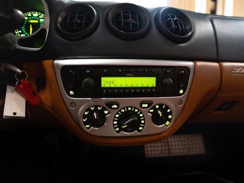 Used 2004 Ferrari 360 Spider image 18