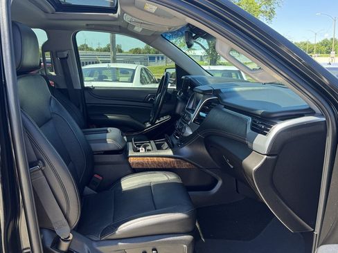 Used 2018 Chevrolet Tahoe Premier w/ RST 6.2L Performance Edition AWD/4WD image 33