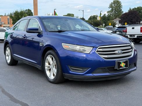 Used 2015 Ford Taurus SEL w/ Equipment Group 201A AWD/4WD image 2