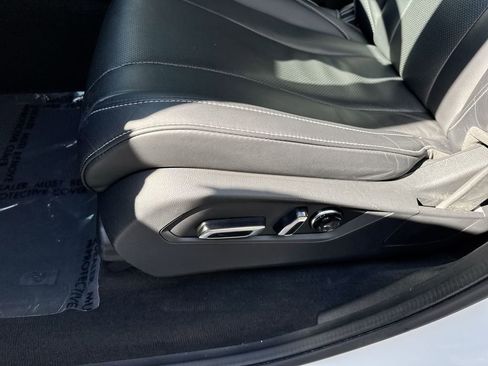 Used 2022 Acura MDX FWD w/ Technology Package image 37