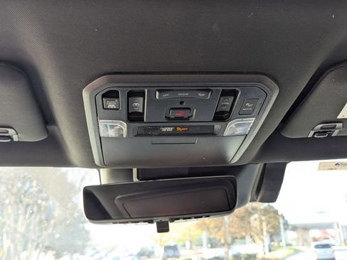 Used 2022 Toyota Tundra Platinum image 26