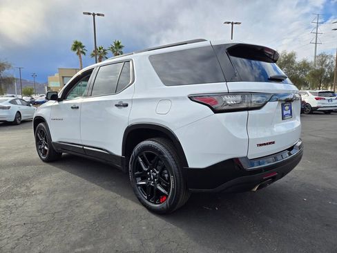 Used 2021 Chevrolet Traverse Premier w/ Redline Edition image 4