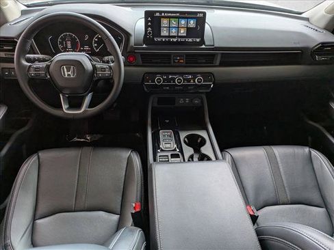 Certified 2024 Honda Pilot EX-L image 16