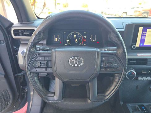 Certified 2025 Toyota Tacoma SR5 AWD/4WD image 25