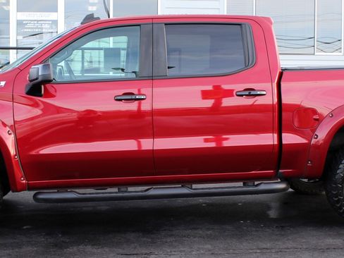 Used 2019 Chevrolet Silverado 1500 LT Trail Boss image 3