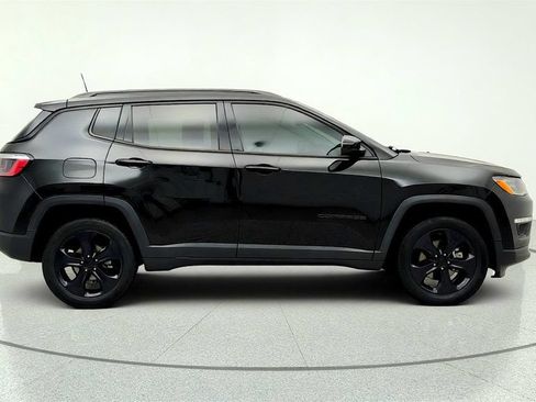 Used 2021 Jeep Compass Latitude AWD/4WD image 4
