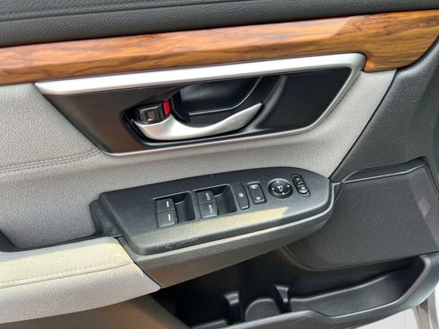 Used 2021 Honda CR-V EX image 11