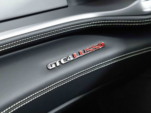 Used 2019 Ferrari GTC4Lusso image 29