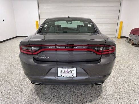 Used 2021 Dodge Charger SXT w/ Leather Interior Group image 5