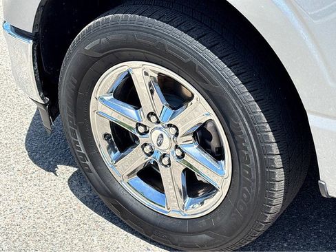 Used 2025 Ford F150 XLT w/ Equipment Group 301A Standard RWD image 17