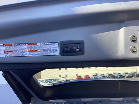 Certified 2023 Toyota Corolla Cross XLE w/ Convenience Package image 13