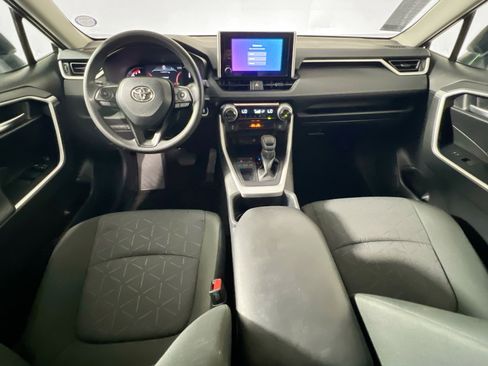 Used 2025 Toyota RAV4 XLE w/ Convenience Package FWD image 29
