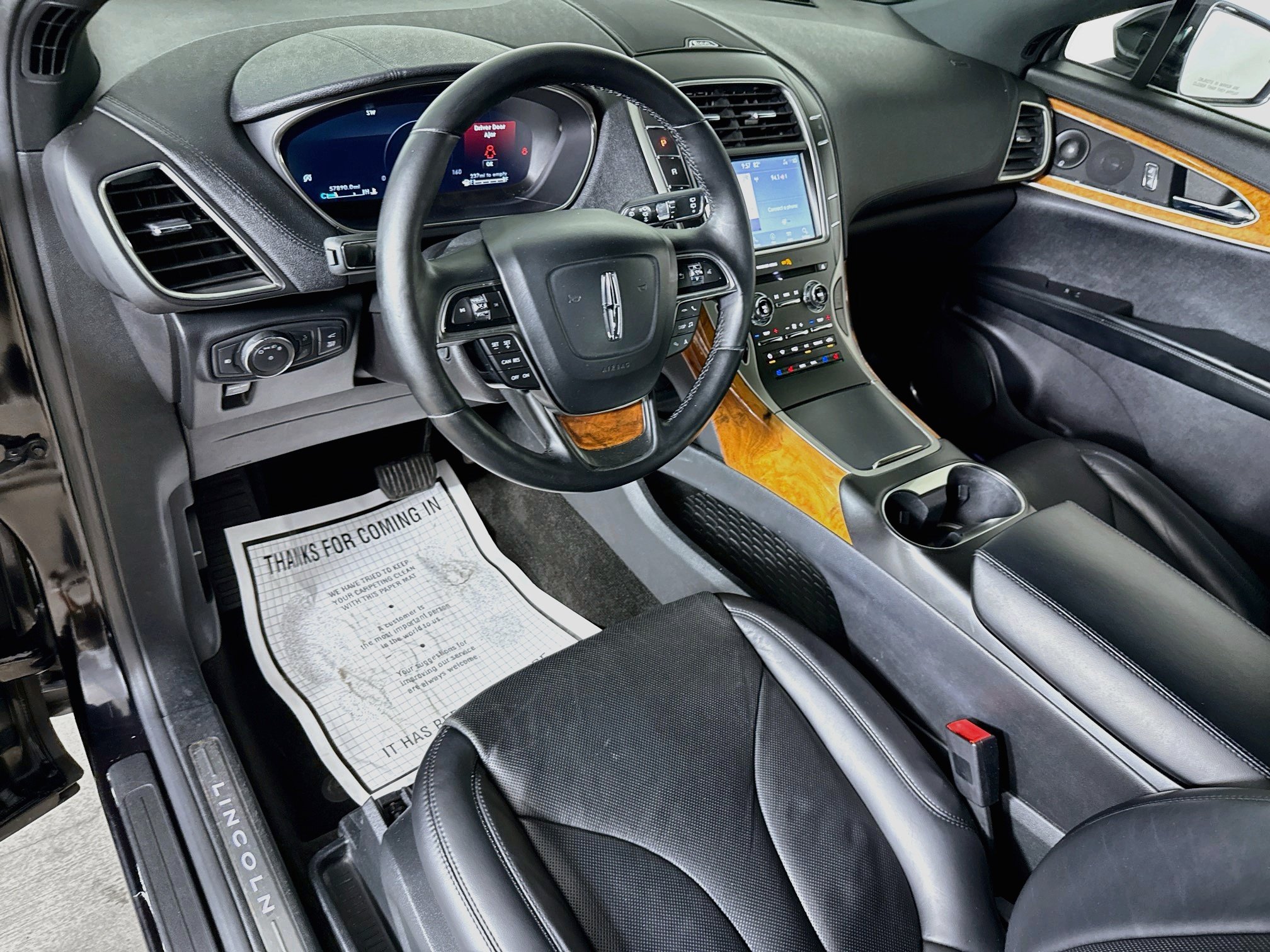 Used 2020 Lincoln Nautilus Reserve AWD/4WD image 8