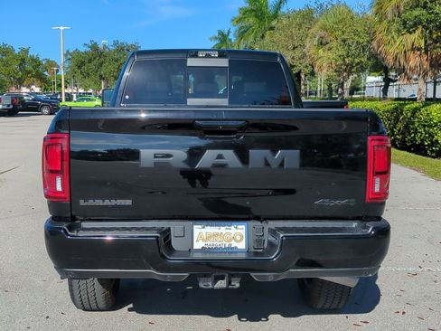 New 2026 RAM 2500 Laramie AWD/4WD image 6