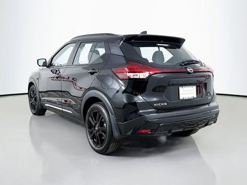 Used 2024 Nissan Kicks SR image 5