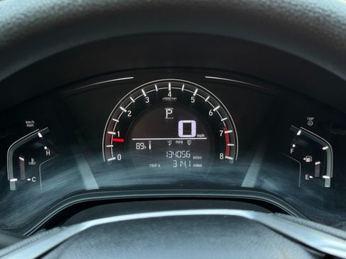 Used 2017 Honda CR-V LX image 17
