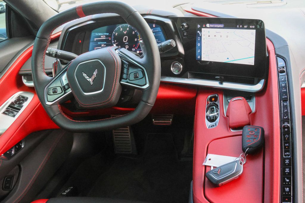 Used 2024 Chevrolet Corvette Stingray Premium Cpe w/ Z51 Performance Package RWD image 16