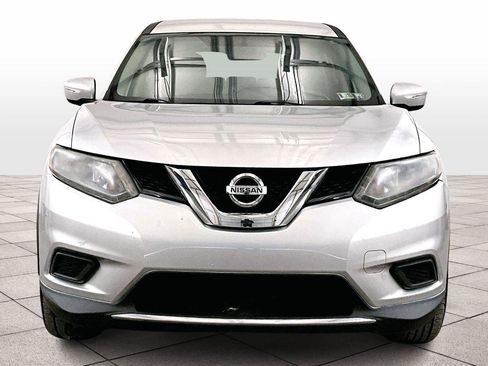 Used 2014 Nissan Rogue S image 4