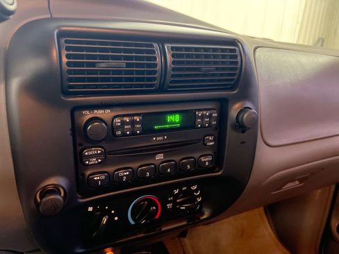 Used 2002 Ford Ranger XL RWD image 14