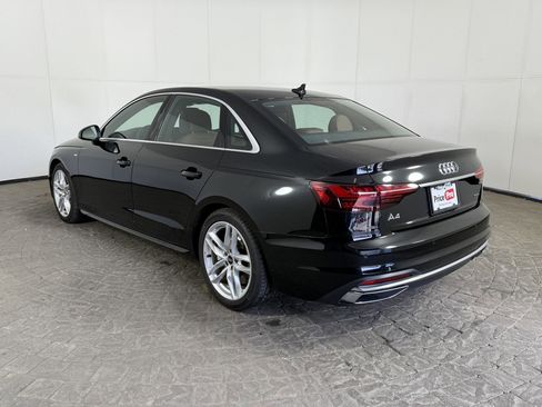 Used 2023 Audi A4 2.0T Premium w/ Convenience Package image 5