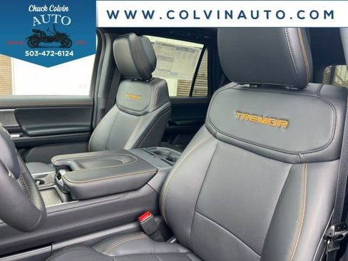 New 2026 Ford Expedition Tremor image 13