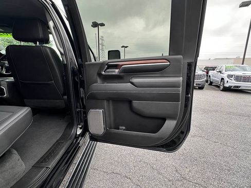 Used 2024 GMC Sierra 2500 Denali w/ Denali Reserve Package AWD/4WD image 19