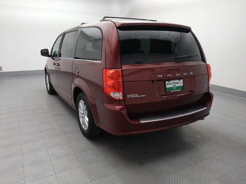 Used 2020 Dodge Grand Caravan SXT FWD image 6