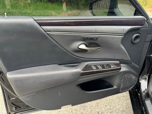 Used 2019 Lexus ES 350 w/ Premium Package FWD image 8