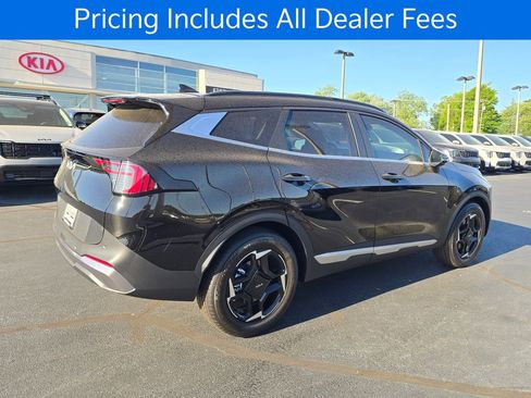 New 2026 Kia Sportage EX FWD image 3