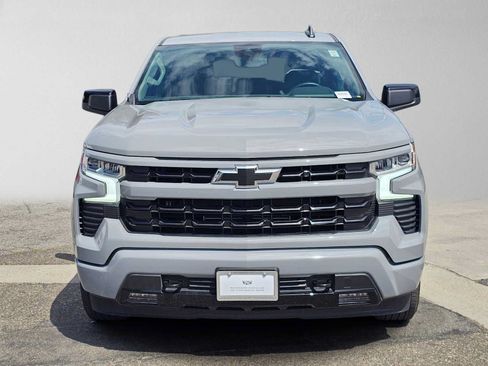 Used 2024 Chevrolet Silverado 1500 RST RWD image 8