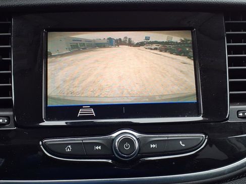 Certified 2022 Buick Encore Preferred w/ Safety Package image 20