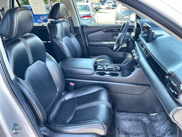 Used 2025 Honda Pilot EX-L image 26