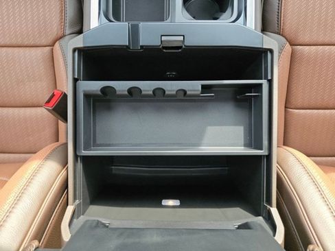 New 2025 Ford F350 King Ranch w/ Tremor Off-Road Package image 30